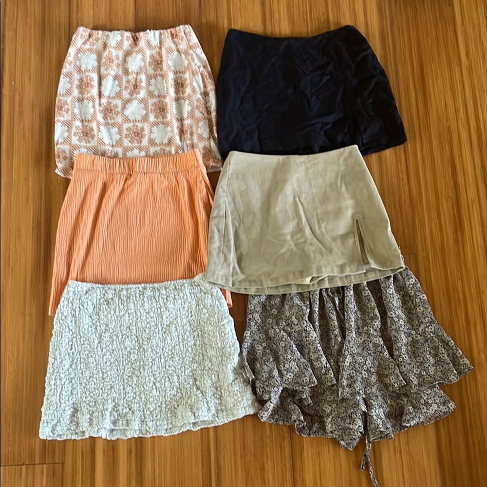 Lot of Mahina mini skirts Xs/S
